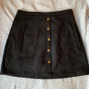 black skirt